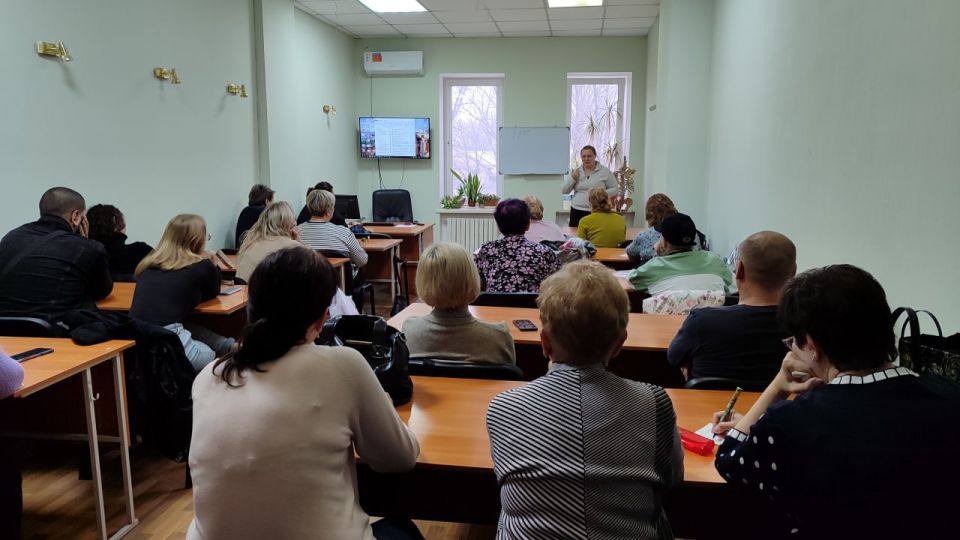 Ещё одна группа слушателей Курсов первой помощи овладела знаниями и навыками, получила сертификаты об обучении Ещё одна группа слушателей Курсов первой помощи овладела знаниями и навыками, получила сертификаты об обучении