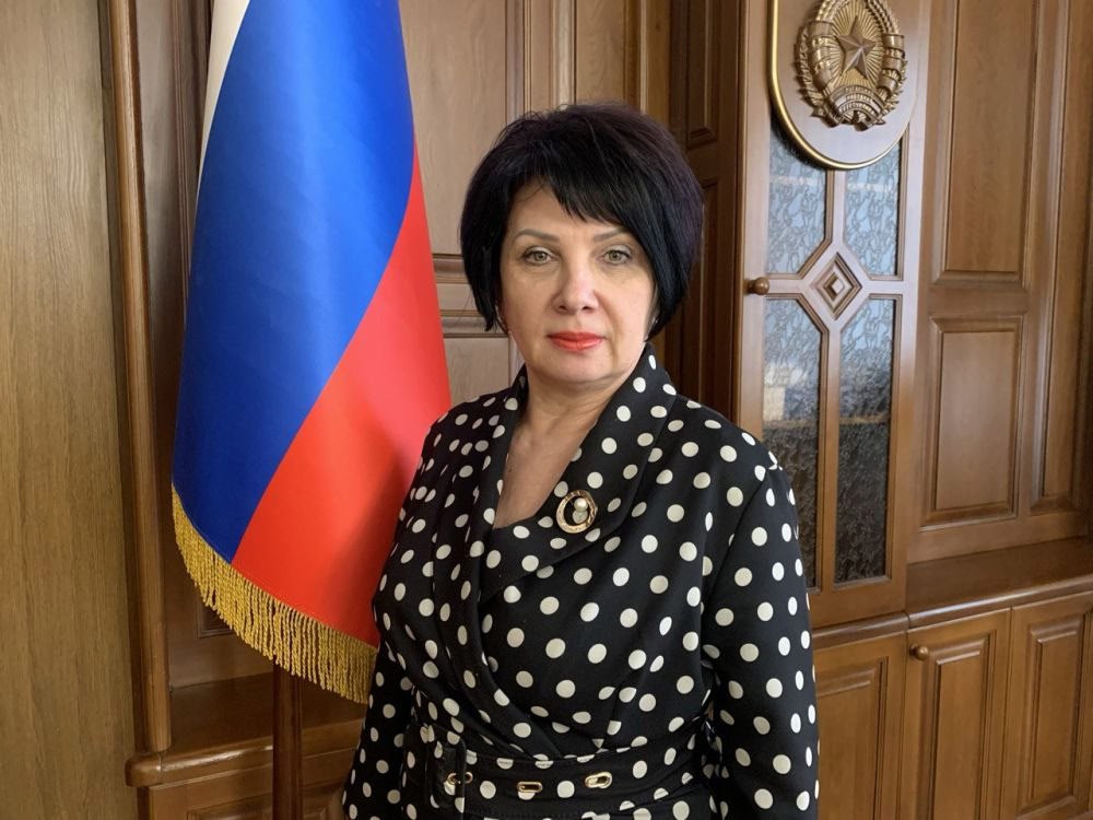 Владимир Чернев: Сегодня День рождения празднует Елена Николаевна Костенко, заместитель председателя правительства Луганской Народной!