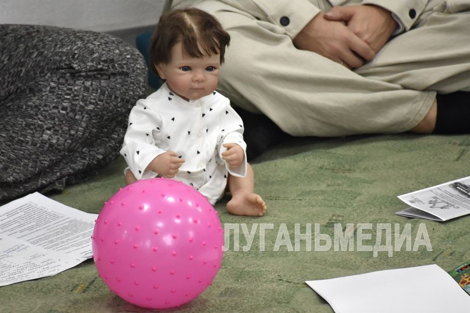 Проект «Семь-Я-Истоки» открыл свои двери для жителей Кировска, готовых стать на путь рождения ребенка Проект «Семь-Я-Истоки» открыл свои двери для жителей Кировска, готовых стать на путь рождения ребенка