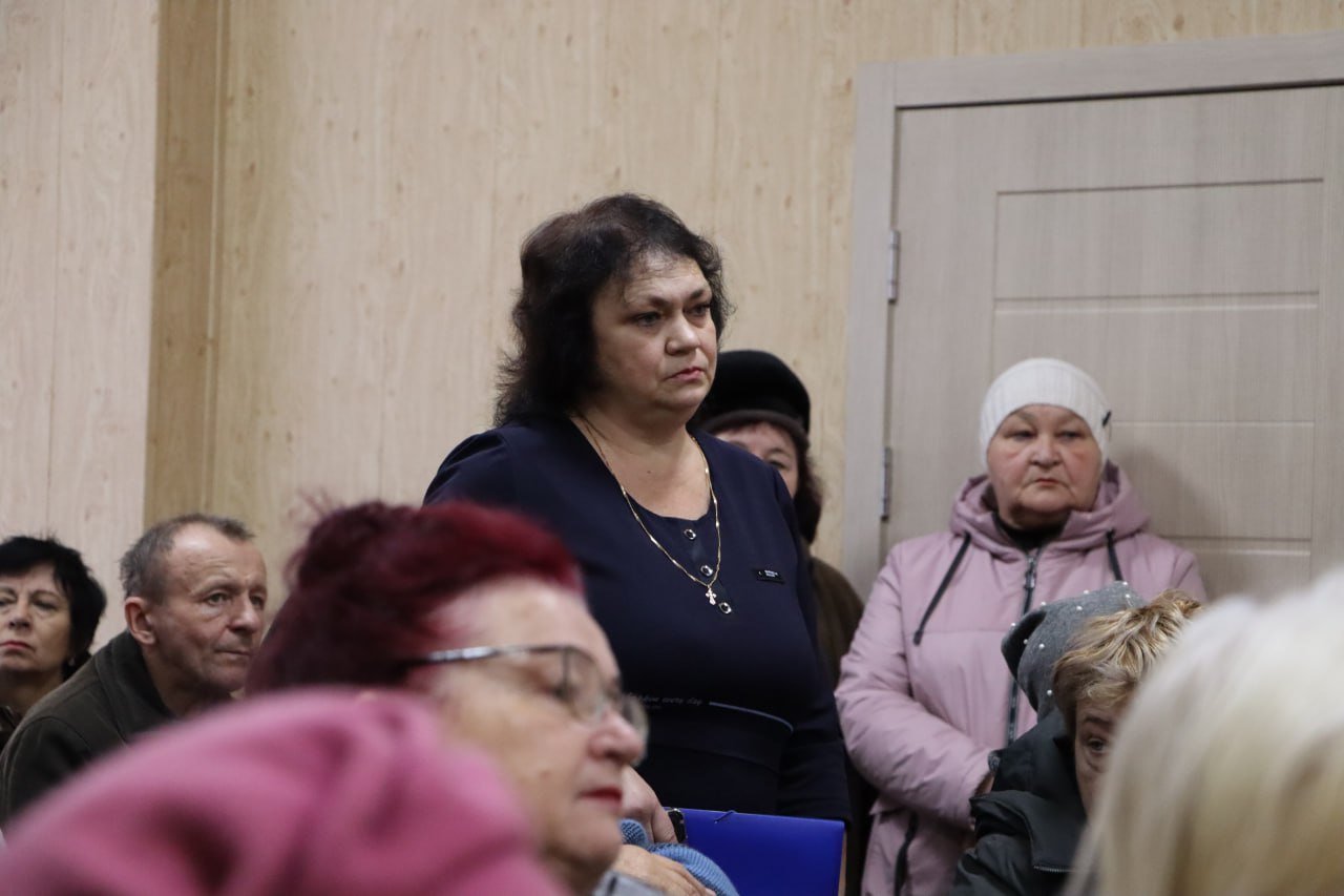 Наталия Жулинская: Встретилась с жителями Алмазной Наталия Жулинская: Встретилась с жителями Алмазной