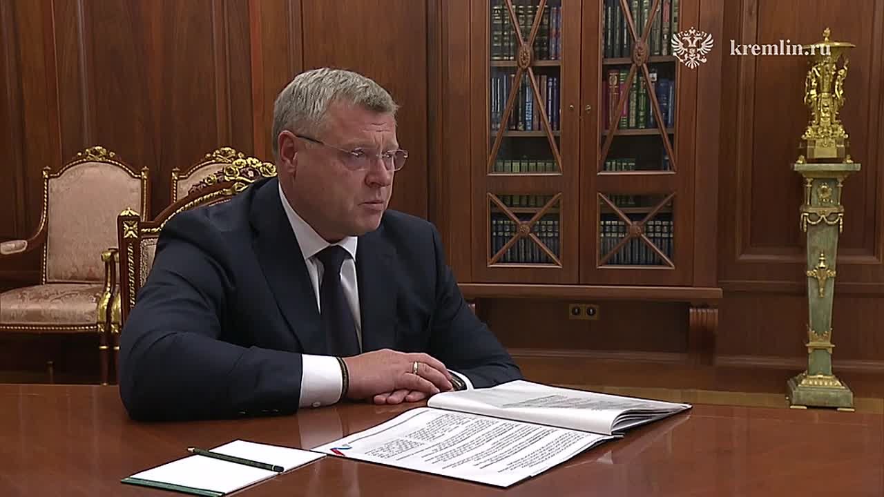 Глава комиссии Госсовета по поддержке участников СВО и членов их семей Игорь Бабушкин на встрече с Президентом России Владимиром Путиным рассказал о работе комиссии и предложил новые меры господдержки