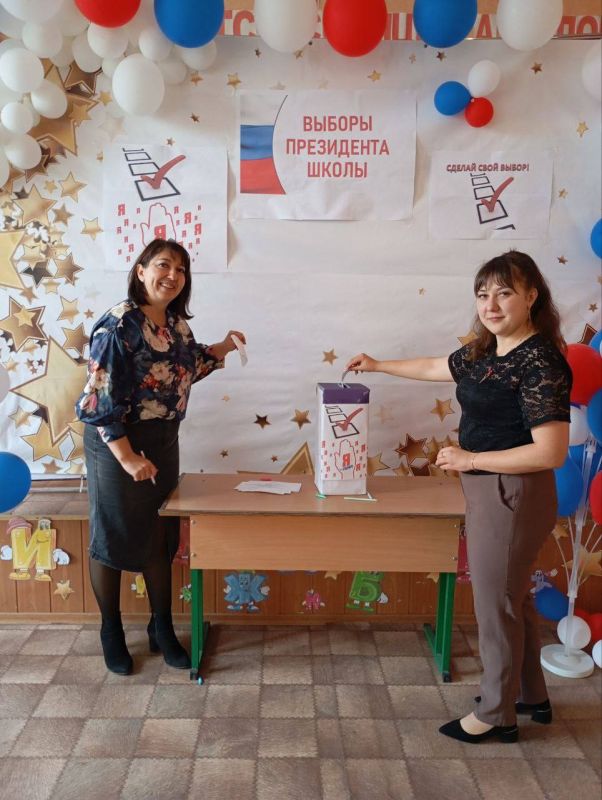 Вячеслав Третьяков: 11 ноября 2025 года в ГБОУ ЛНР «Новоастраханская СШ» Кременского МО состоялись выборы Президента школьного ученического самоуправления Вячеслав Третьяков: 11 ноября 2025 года в ГБОУ ЛНР «Новоастраханская СШ» Кременского МО состоялись выборы Президента школьного ученического самоуправления