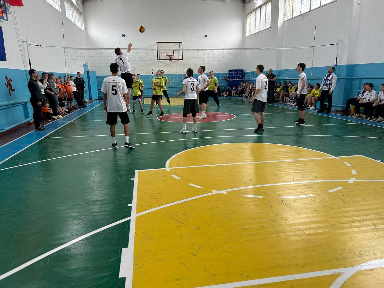 В Троицком муниципальном округе в рамках Плана физкультурных и спортивных мероприятий Муниципального бюджетного учреждения «Центр физического здоровья населения«Спорт для всех» Троицкого муниципального округа» на 2025 год... В Троицком муниципальном округе в рамках Плана физкультурных и спортивных мероприятий Муниципального бюджетного учреждения «Центр физического здоровья населения«Спорт для всех» Троицкого муниципального округа» на 2025 год...