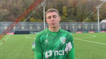 Вратарь ЛУГАНСКОЙ «ЗАРИ» Максим Микитюк признан лучшим игроком матча по итогам игры с «Фанкомом»