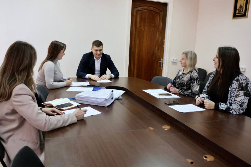 В ЛНР определены библиотеки муниципальных образований на получение субсидии на комплектование книжных фондов на 2026 год