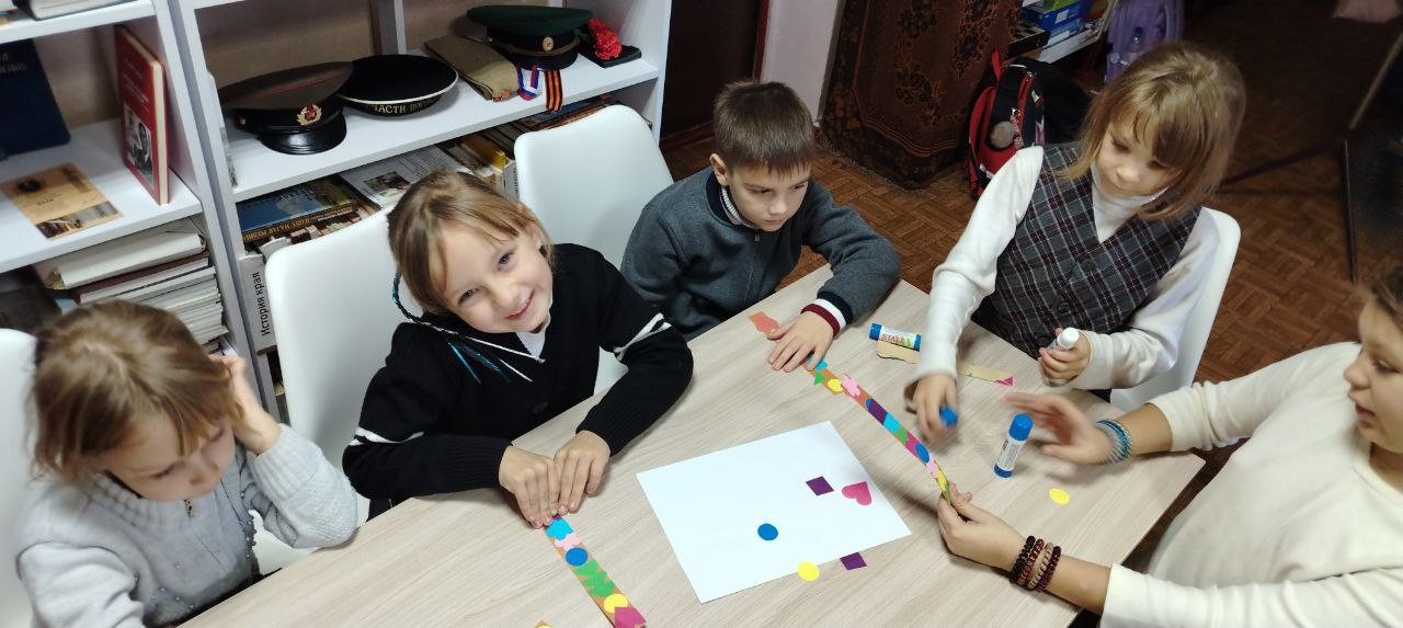 Библиотека №11 пгт Комиссаровка отметила Международный день толерантности проведением урока этики «Давайте дружить - читая» Библиотека №11 пгт Комиссаровка отметила Международный день толерантности проведением урока этики «Давайте дружить - читая»