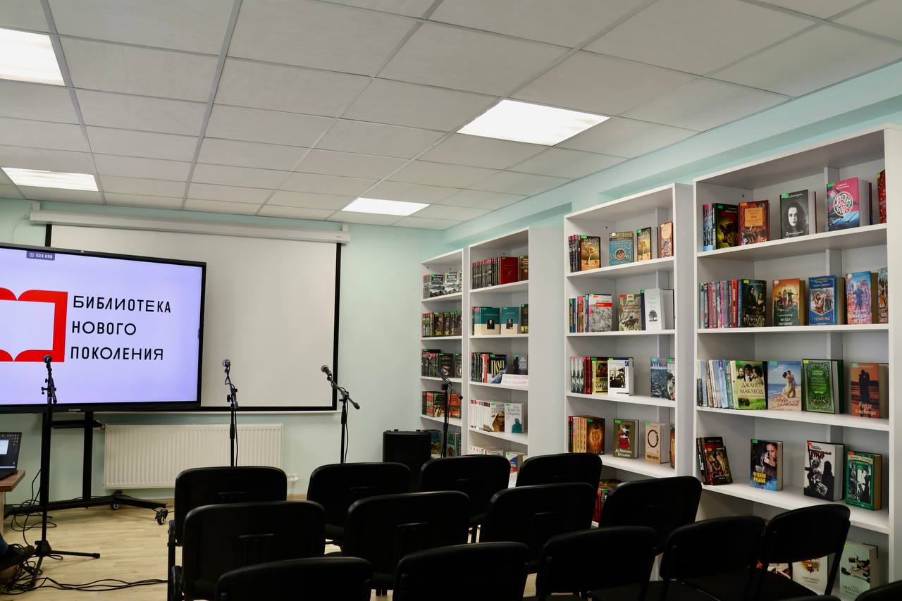 Торжественное открытие модельной библиотеки «Казачок» состоялось в Станице Луганской в рамках национального проекта «Семья» Торжественное открытие модельной библиотеки «Казачок» состоялось в Станице Луганской в рамках национального проекта «Семья»