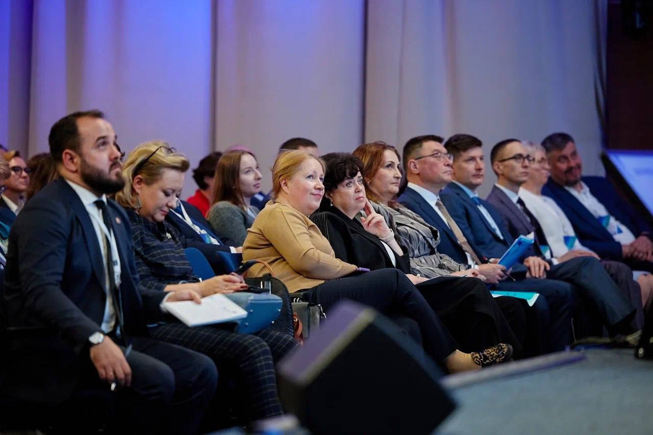 Делегация из ЛНР приняла участие в совещании Рособрнадзора Делегация из ЛНР приняла участие в совещании Рособрнадзора