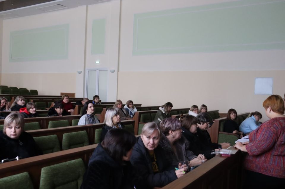 Представители АНО "Общественный центр социальных инициатив" встретились в Антраците со специалистами отдела по делам территорий и другими представителями отраслевых (функциональных) органов Администрации и общественных... Представители АНО "Общественный центр социальных инициатив" встретились в Антраците со специалистами отдела по делам территорий и другими представителями отраслевых (функциональных) органов Администрации и общественных...