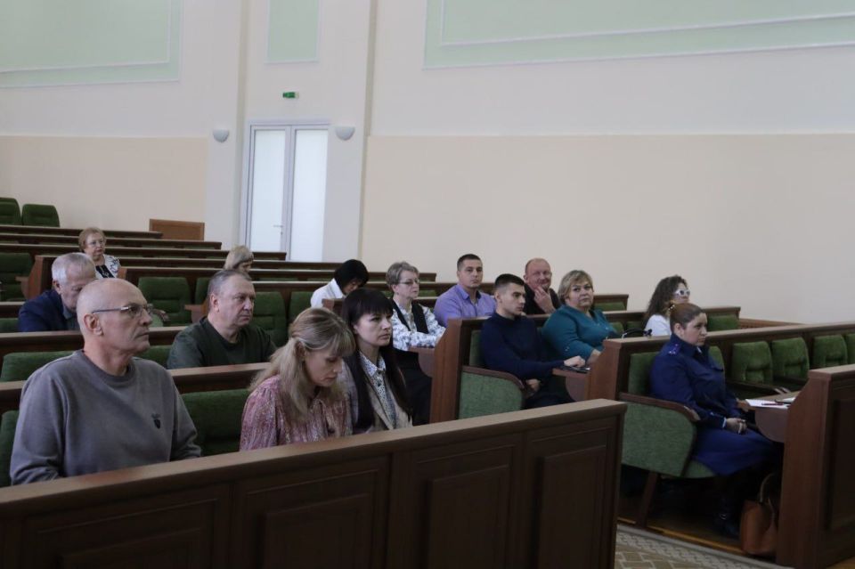 Под председательством Виктории Сошиной в Антраците состоялось внеочередное XXXV заседание Совета округа Под председательством Виктории Сошиной в Антраците состоялось внеочередное XXXV заседание Совета округа