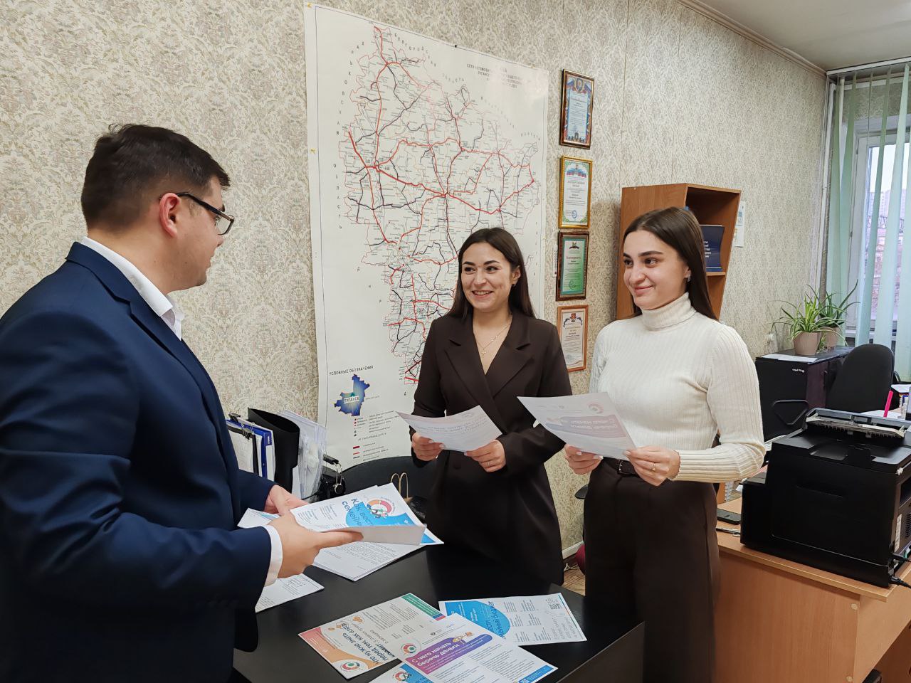 Сотрудники Минтранса ЛНР приняли участие в мероприятиях шестого этапа Всероссийской просветительской эстафеты «Мои финансы» Сотрудники Минтранса ЛНР приняли участие в мероприятиях шестого этапа Всероссийской просветительской эстафеты «Мои финансы»