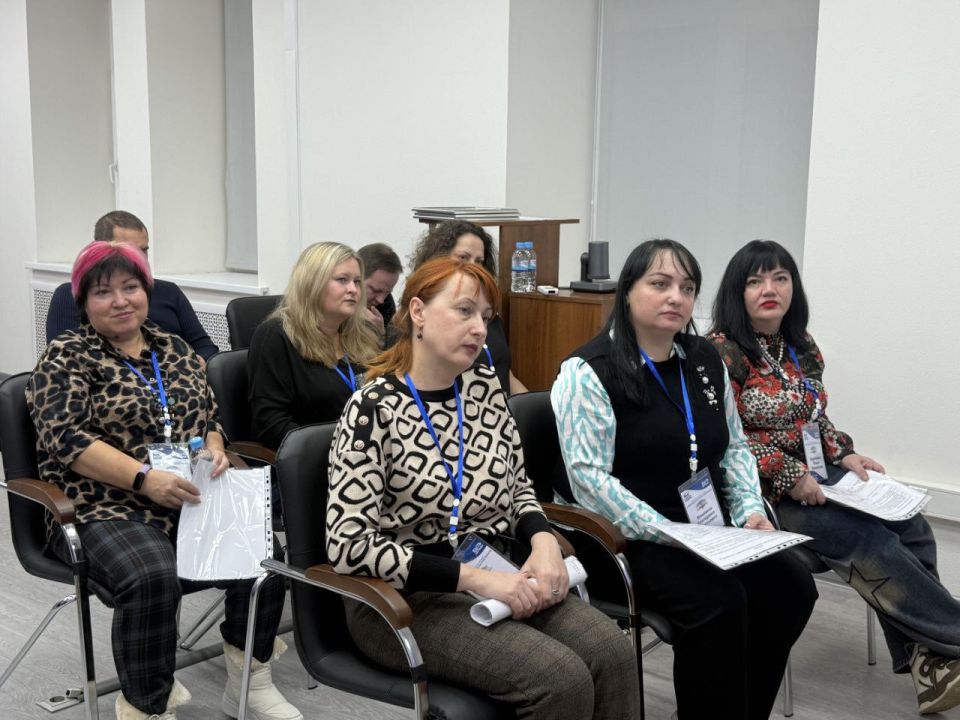 При поддержке "ЕДИНОЙ РОССИИ" делегация специалистов сферы культуры из Северодонецка принимает участие в мероприятиях по обмену опытом в Пермском крае При поддержке "ЕДИНОЙ РОССИИ" делегация специалистов сферы культуры из Северодонецка принимает участие в мероприятиях по обмену опытом в Пермском крае