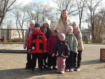 Прощание с осенью: яркий праздник в парке им. «Молодой гвардии»