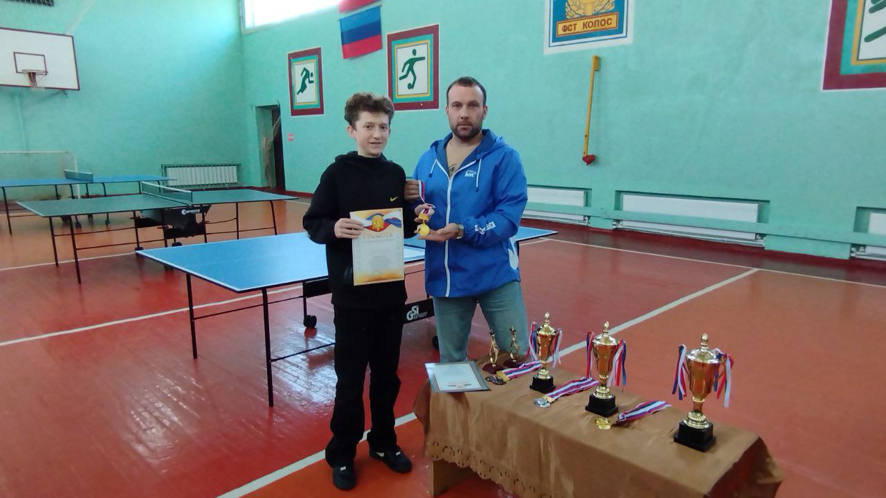 В Меловской спортивной школе прошли соревнования, посвященные героям СВО В Меловской спортивной школе прошли соревнования, посвященные героям СВО