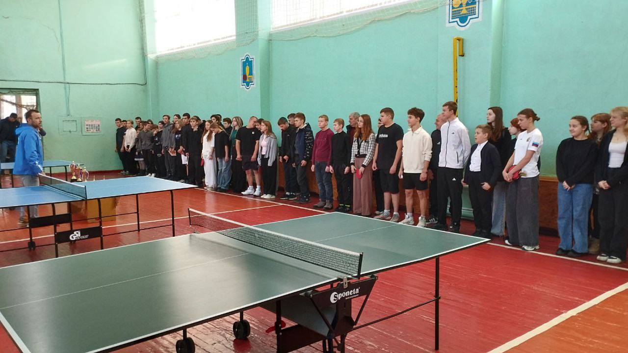 В Меловской спортивной школе прошли соревнования, посвященные героям СВО В Меловской спортивной школе прошли соревнования, посвященные героям СВО