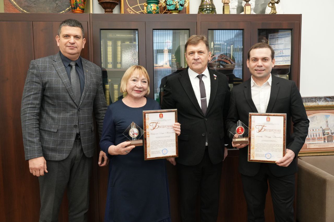 Роман Лысенко: Вместе с депутатом Народного Совета ЛНР Олегом Валерьевичем Ковалем посетили Всемирный конгресс татар в Казани Роман Лысенко: Вместе с депутатом Народного Совета ЛНР Олегом Валерьевичем Ковалем посетили Всемирный конгресс татар в Казани