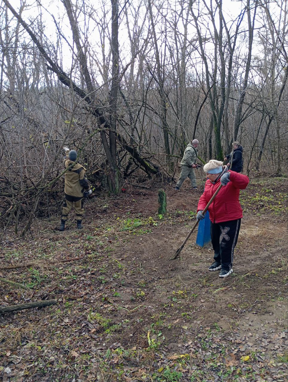 Бахмутовский сельский дом культуры совместно с представителями Тамбовского регионального отделения Поискового движения России Бахмутовский сельский дом культуры совместно с представителями Тамбовского регионального отделения Поискового движения России