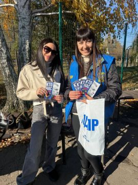 РАБОТА РЯДОМ С ЛЮДЬМИ. Активисты Краснолучского местного отделения ЛДПР провели встречу с жителями округа