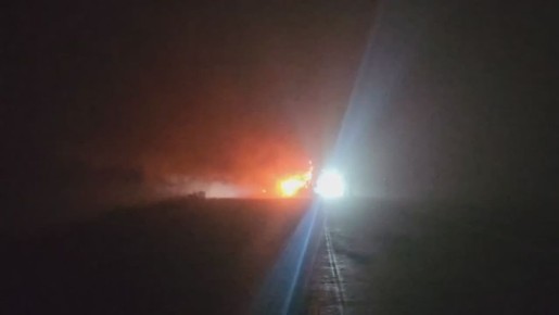 Пассажирский автобус загорелся между Краснодоном и Свердловском