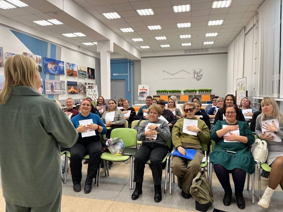 Педагоги из Алчевска поделились впечатлениями о курсах повышения квалификации в Вологде Педагоги из Алчевска поделились впечатлениями о курсах повышения квалификации в Вологде