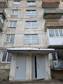 Андрей Губарев: Специалисты из Калуги завершили ремонт многоквартирного дома в городе Золотое