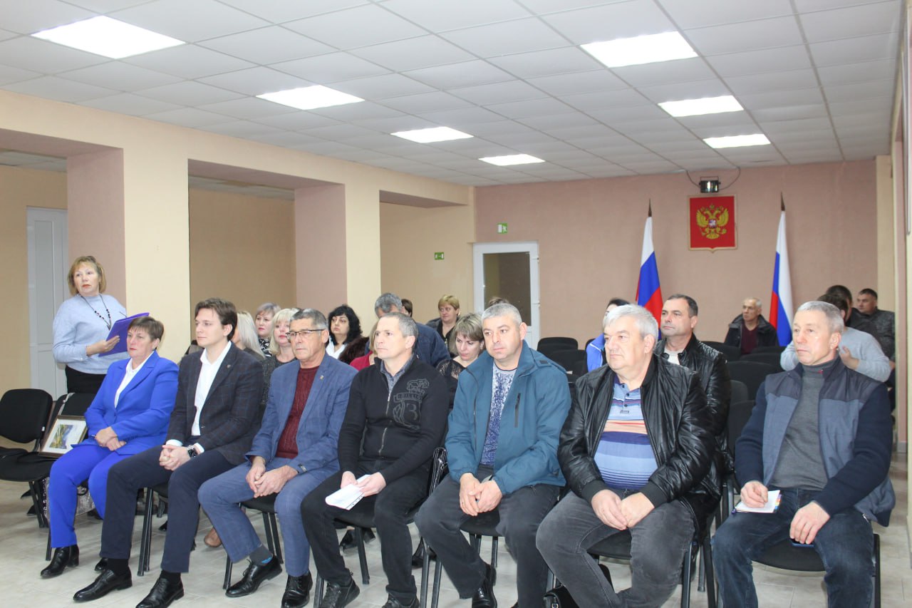 Виталий Коваленко: Провел очередное рабочее совещание с начальниками структурных подразделений администрации, руководителями предприятий, учреждений и организаций Беловодского муниципального округа, на котором... Виталий Коваленко: Провел очередное рабочее совещание с начальниками структурных подразделений администрации, руководителями предприятий, учреждений и организаций Беловодского муниципального округа, на котором...