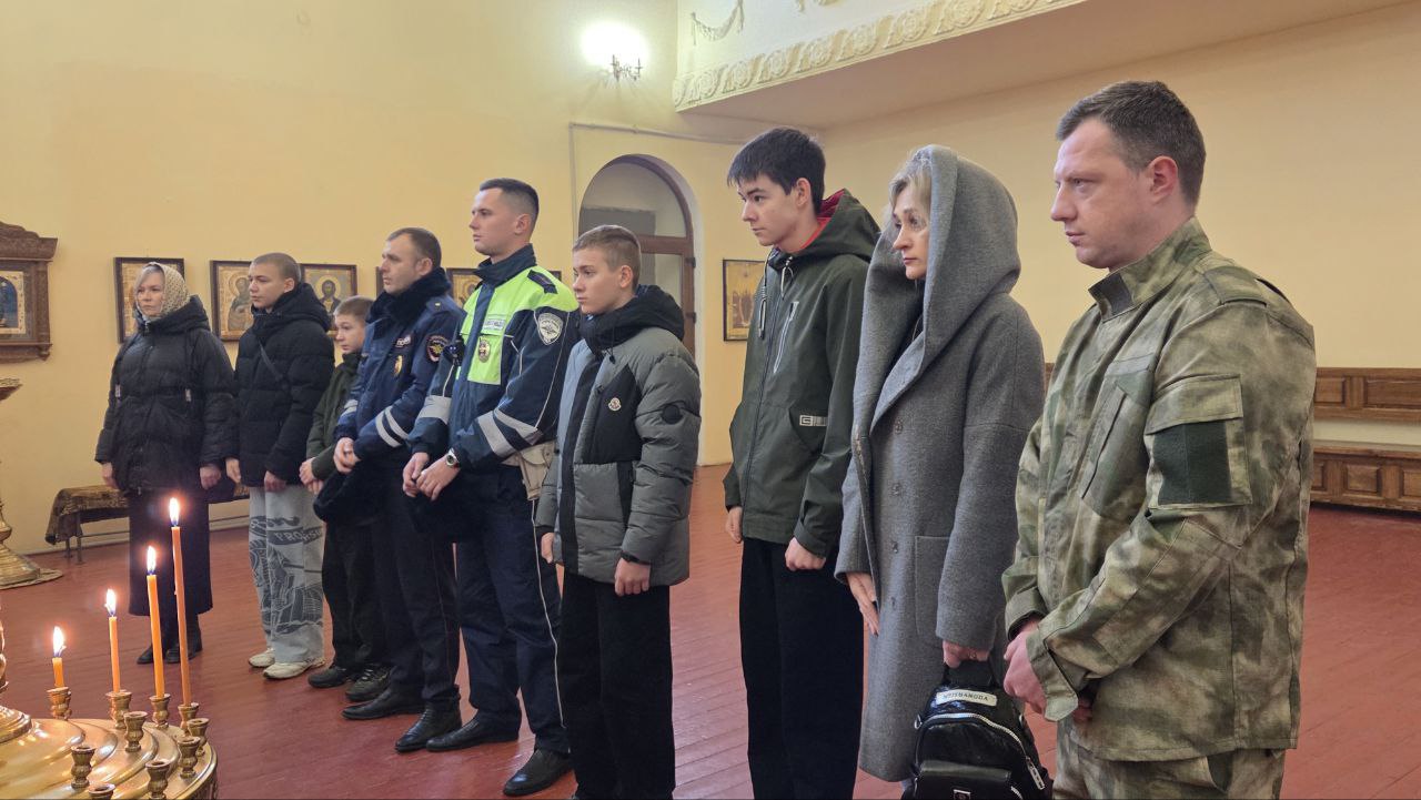 В Свято-Николаевском храме состоялась лития в память о жертвах ДТП В Свято-Николаевском храме состоялась лития в память о жертвах ДТП