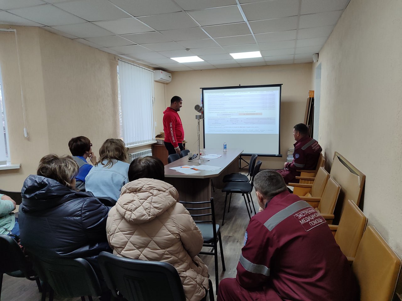 В Лисичанском филиале Луганского центра медицины катастроф прошел очередной обучающий семинар