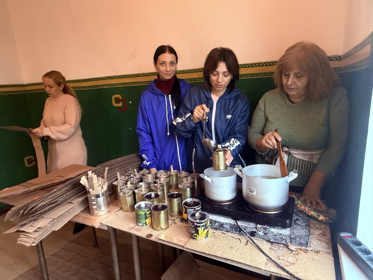 В Кировске продолжаются мастер – классы по поддержке военнослужащих В Кировске продолжаются мастер – классы по поддержке военнослужащих