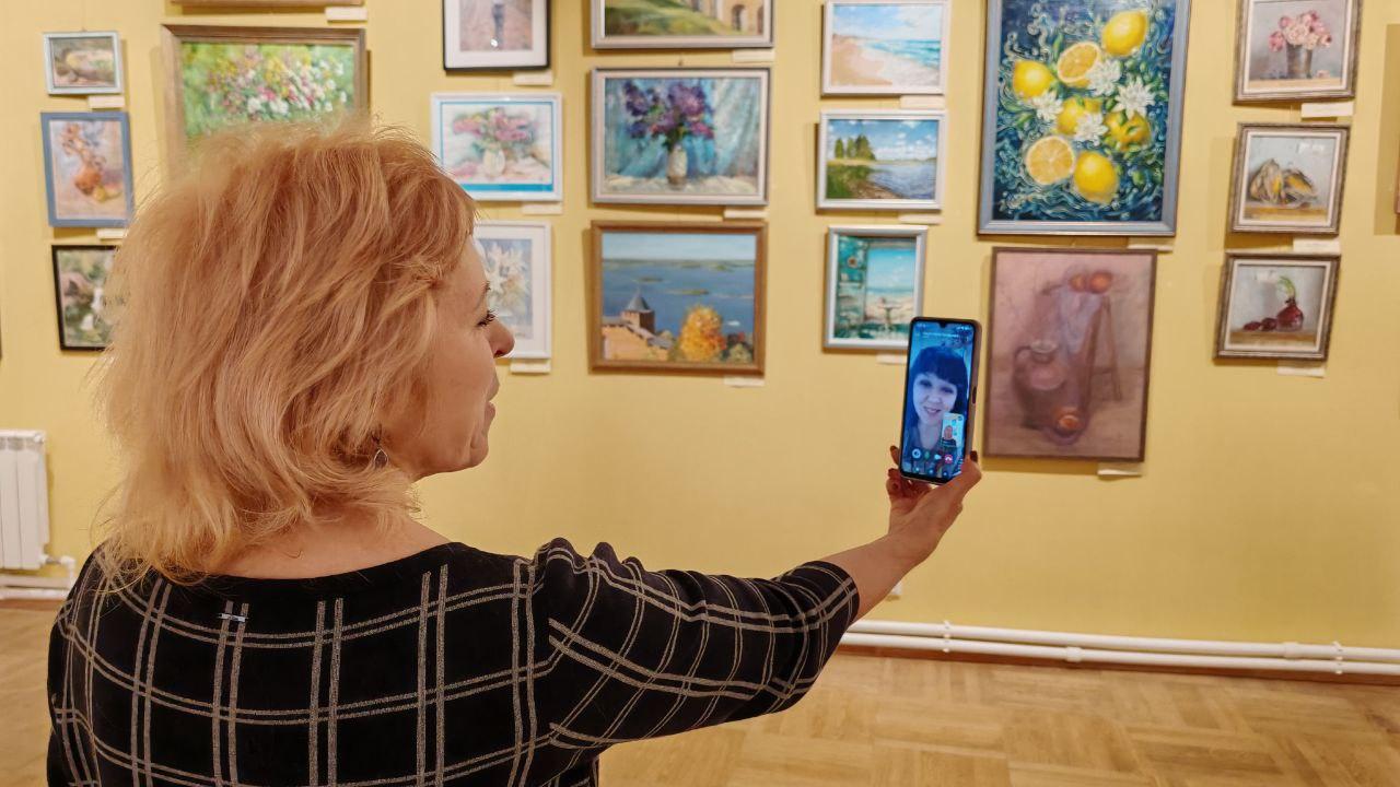 Калужане провели экскурсию для сотрудников музея Первомайска Калужане провели экскурсию для сотрудников музея Первомайска