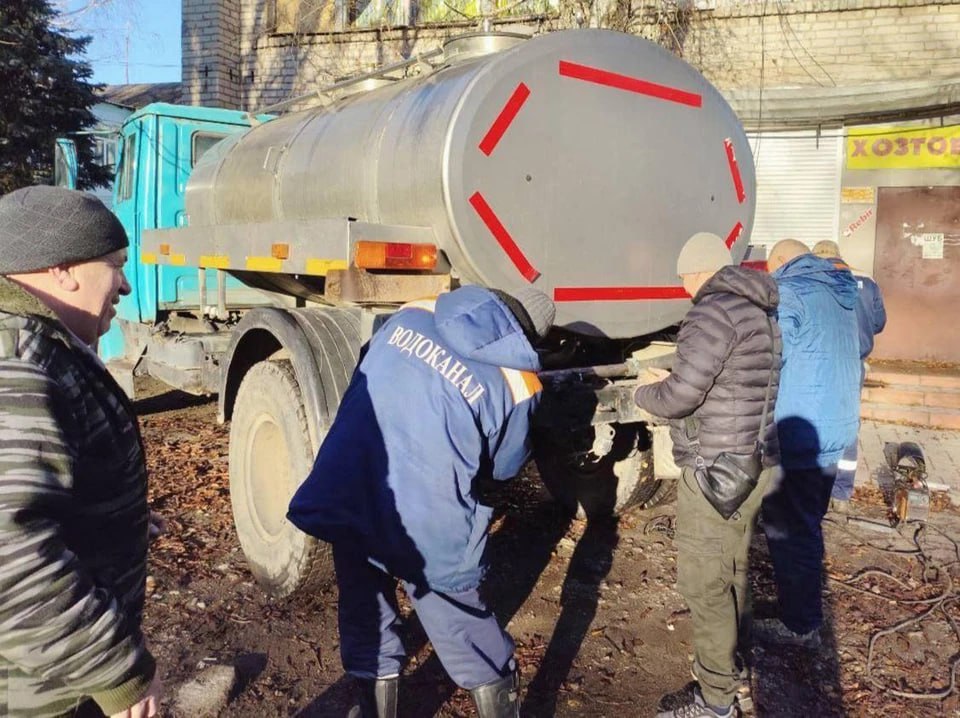 В Первомайск на время отопительного периода доставили водовоз шефа-региона