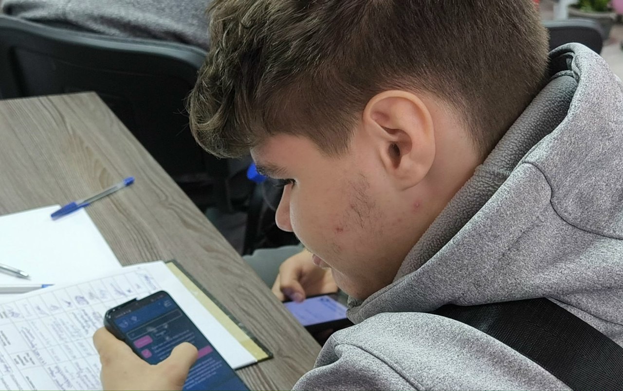 Юбилейный Большой этнографический диктант прошел для студентов Лутугинского колледжа Юбилейный Большой этнографический диктант прошел для студентов Лутугинского колледжа