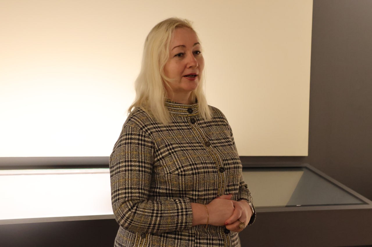 В стенах Луганского краеведческого музея прошла встреча с начальником отдела музеев Министерства культуры Российской Федерации Галиной Новиковой