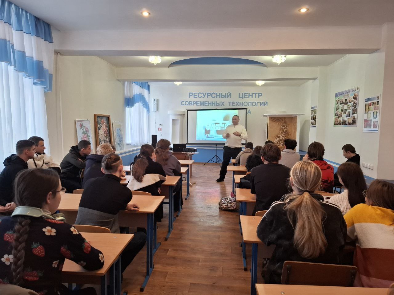 Диалог о поддержке: Ветераны СВО — студентам! Диалог о поддержке: Ветераны СВО — студентам!