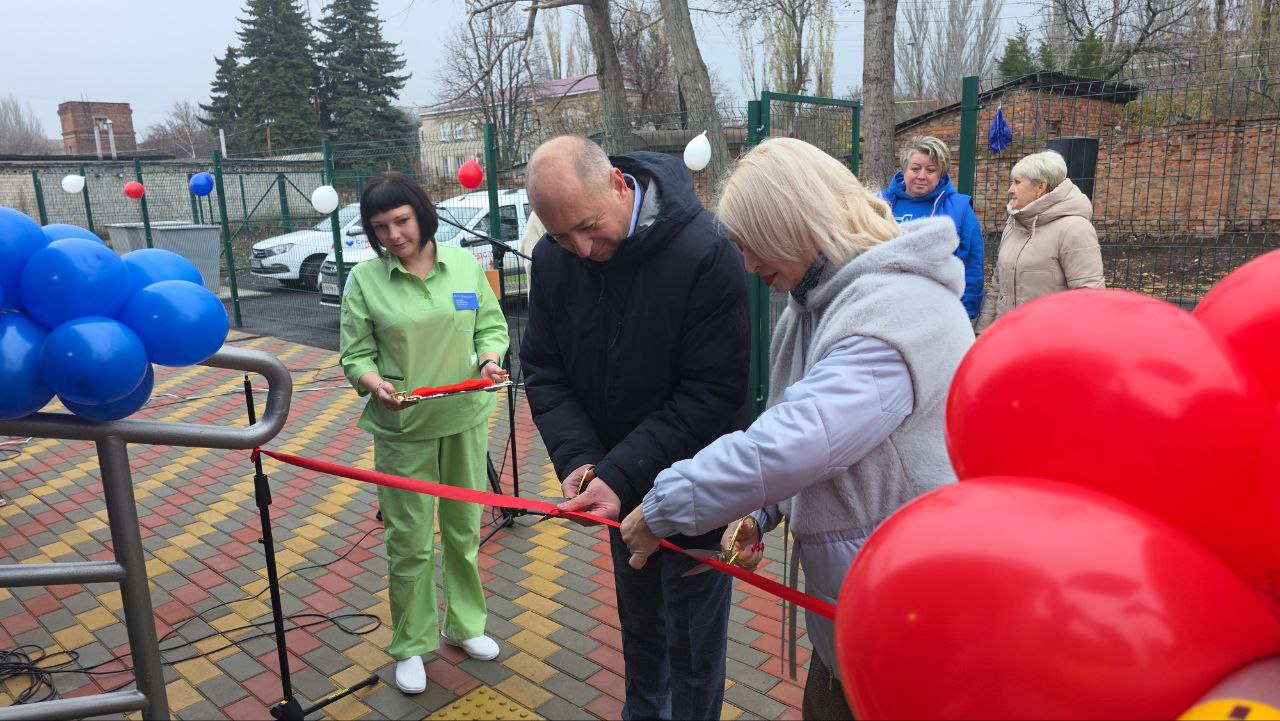 Новая амбулатория открыта в пгт Родаково Славяносербского округа