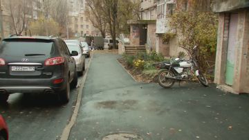 Жители Микроцентра г. Краснодона благодарят тюменских строителей