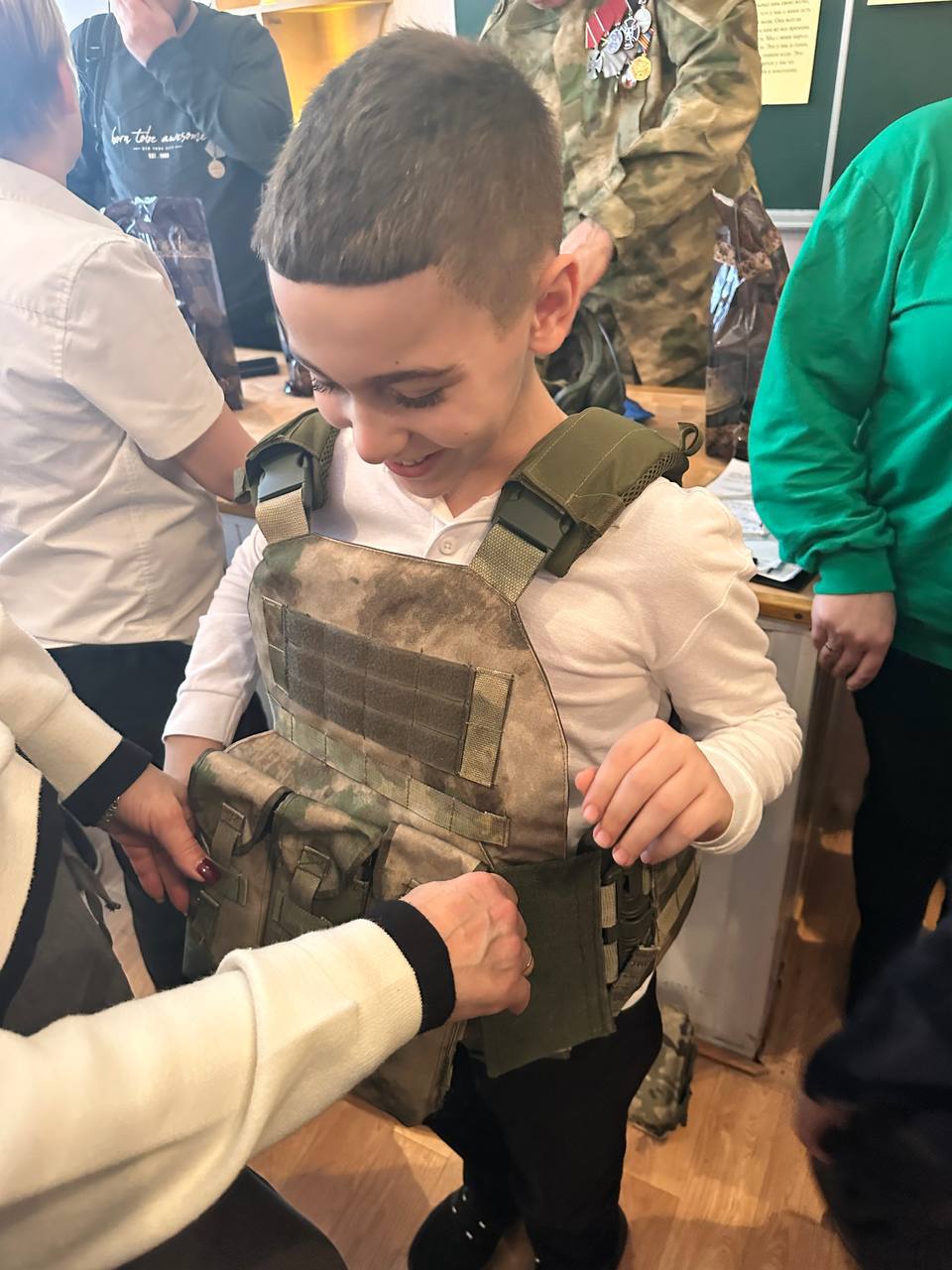 Иван Кусов: Комитет семей воинов Отечества ЛНР провел урок мужества для учеников Алчевской средней школы №12 Иван Кусов: Комитет семей воинов Отечества ЛНР провел урок мужества для учеников Алчевской средней школы №12