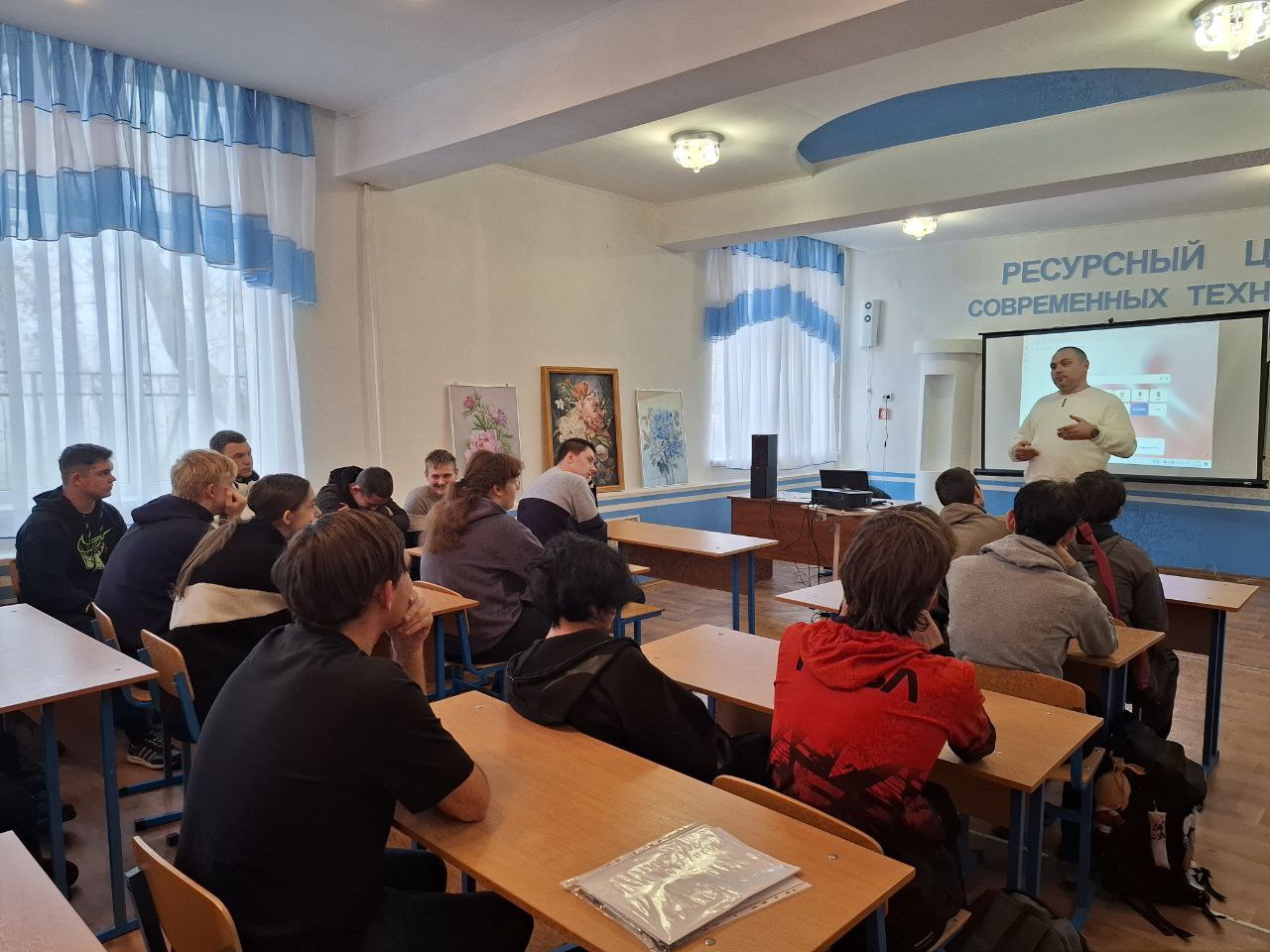 Диалог о поддержке: Ветераны СВО — студентам! Диалог о поддержке: Ветераны СВО — студентам!