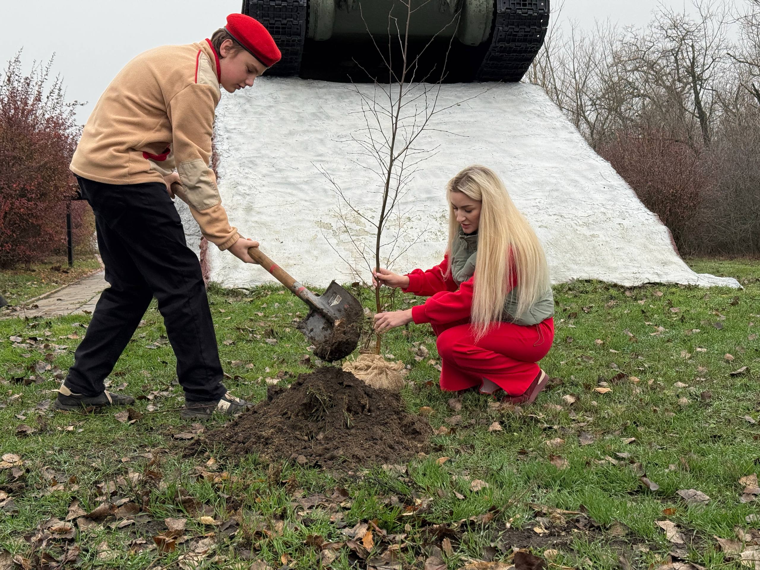 Патриотическая Акция «Аллея Памяти» в Марковском муниципальном округе Патриотическая Акция «Аллея Памяти» в Марковском муниципальном округе
