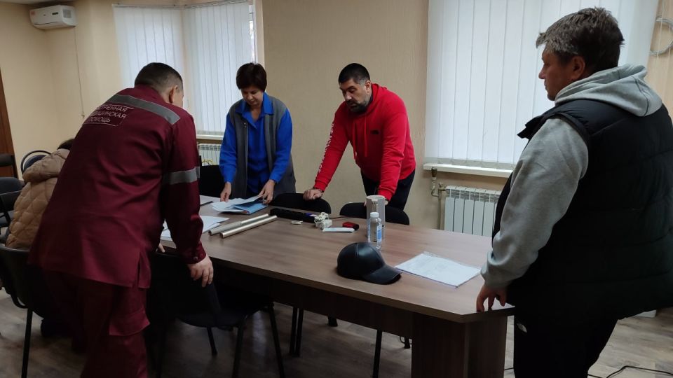 В Лисичанском филиале Луганского центра медицины катастроф прошел очередной обучающий семинар В Лисичанском филиале Луганского центра медицины катастроф прошел очередной обучающий семинар