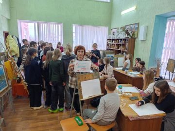 В Перевальской ДШИ успешно прошел Всероссийский изобразительный диктант