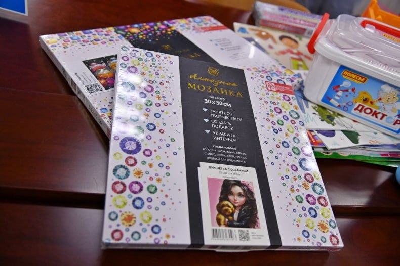 Красноярские врачи присоединились к акции «Коробка храбрости» Красноярские врачи присоединились к акции «Коробка храбрости»