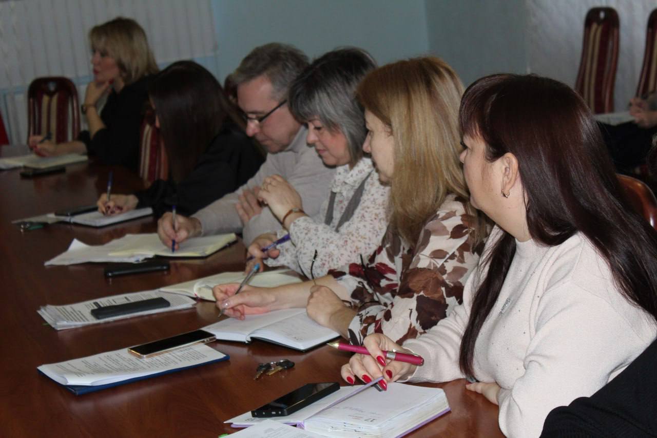 Сергей Козенко: Провел расширенное аппаратное совещание с руководителями структурных подразделений Администрации, начальниками отделов и управления, ответственных за жизнедеятельность населенных пунктов округа Сергей Козенко: Провел расширенное аппаратное совещание с руководителями структурных подразделений Администрации, начальниками отделов и управления, ответственных за жизнедеятельность населенных пунктов округа