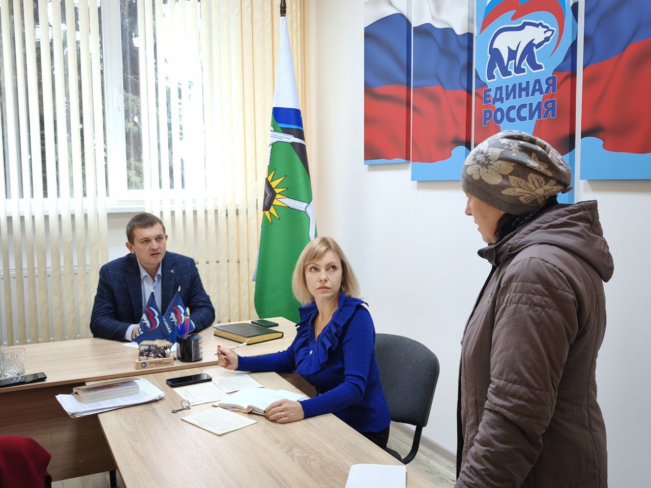 Евгений Морозов: Рабочую неделю начал с личного приема граждан Евгений Морозов: Рабочую неделю начал с личного приема граждан