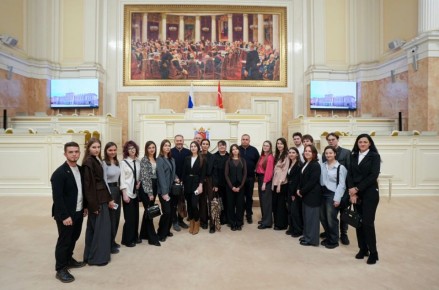 При содействии Дениса Мирошниченко студенты ЛГАКИ посетили Санкт-Петербург