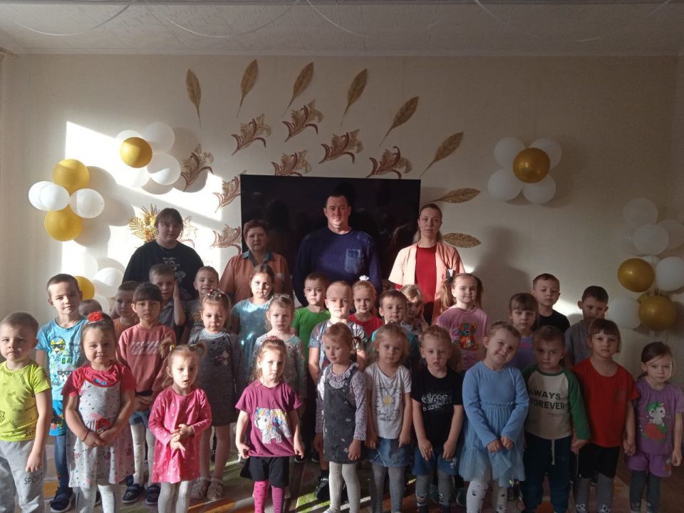 Родаковский ясли-сад посетил инспектор ОГИБДД Родаковский ясли-сад посетил инспектор ОГИБДД