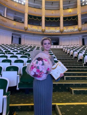 Артистка Луганской академической филармонии Дарья Соколенко удостоена звания лауреата II степени на VIII Международном фестивале-конкурсе «ОРФЕЙ», посвященном памяти великого Муслима Магомаева