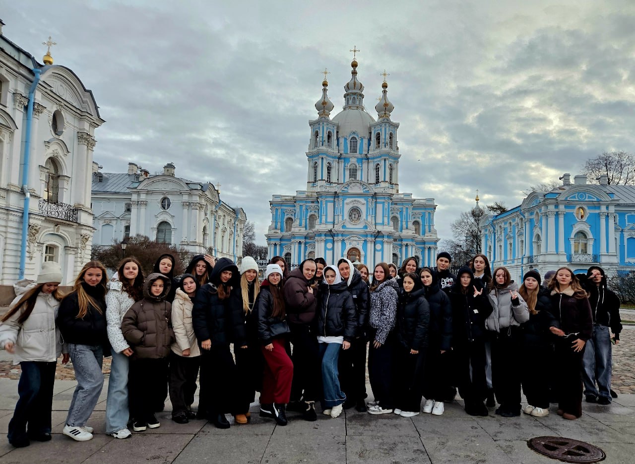 Яркие победы краснодонских коллективов на всероссийских сценах Яркие победы краснодонских коллективов на всероссийских сценах