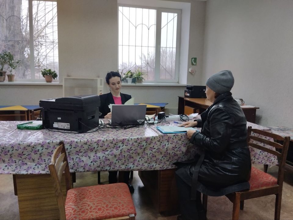 В Старобельском муниципальном округе продолжается работа по обеспечению доступности государственных услуг и социальной инфраструктуры для жителей сельских населённых пунктов В Старобельском муниципальном округе продолжается работа по обеспечению доступности государственных услуг и социальной инфраструктуры для жителей сельских населённых пунктов