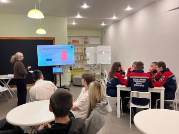 Сегодня в центре детских и молодёжных инициатив «Гравитация» в рамках акции "Чистое поколение 2025" состоялся увлекательный квиз «Здоровье начинается с малого: активность, питание и радость движения», собрав активную...